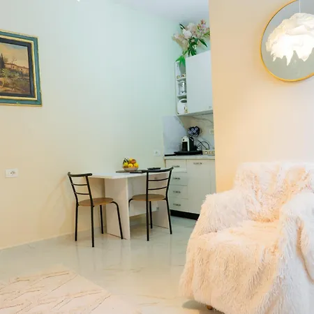 Gentjan Apartmán Tirana