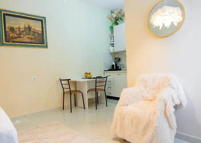 Gentjan Apartment Tirana